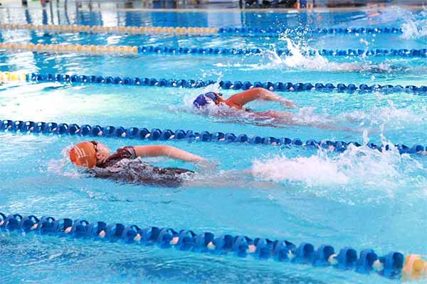 Bơi lội giúp giảm nguy cơ cao huyết áp